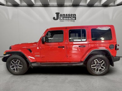 2023 Jeep Wrangler 4-Door Sahara 4x4