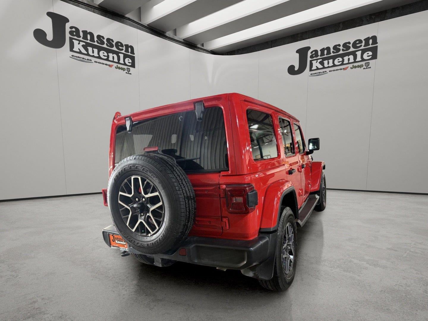 2023 Jeep Wrangler 4-Door Sahara 4x4