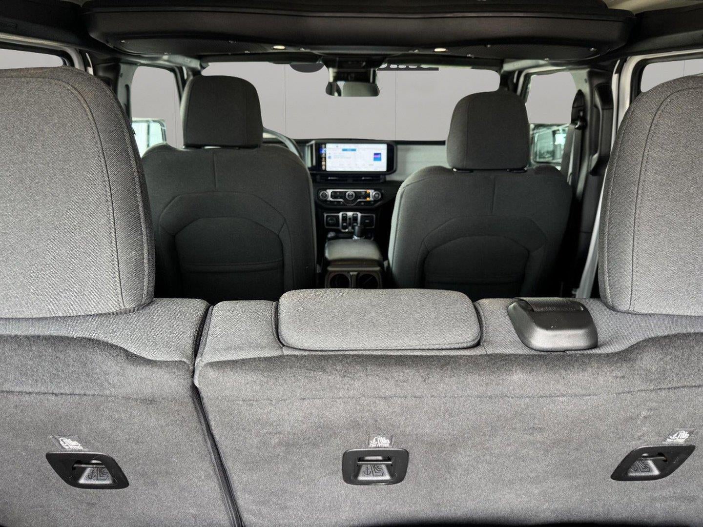 2025 Jeep Wrangler 4-Door Summit 4x4