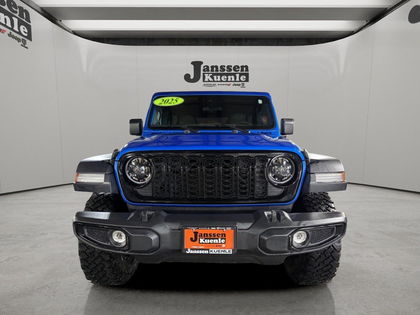 2025 Jeep Wrangler 4-Door Willys 4x4