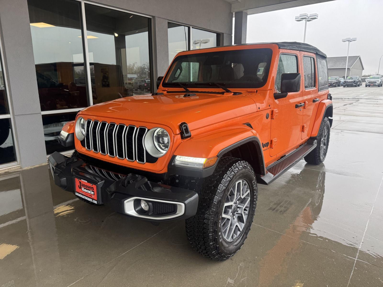 2025 Jeep Wrangler 4-Door Sahara 4x4