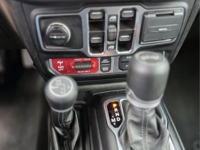 2025 Jeep Wrangler 4-Door Rubicon 4x4