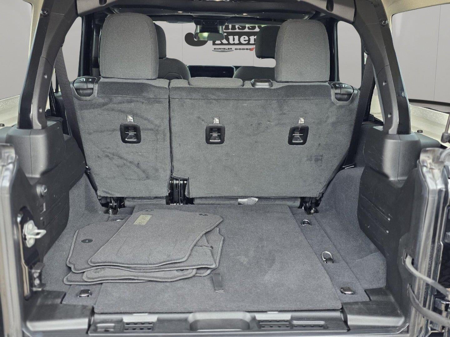 2025 Jeep Wrangler 4-Door Rubicon 4x4