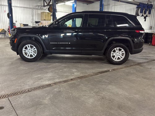 2024 Jeep Grand Cherokee Laredo 4x4