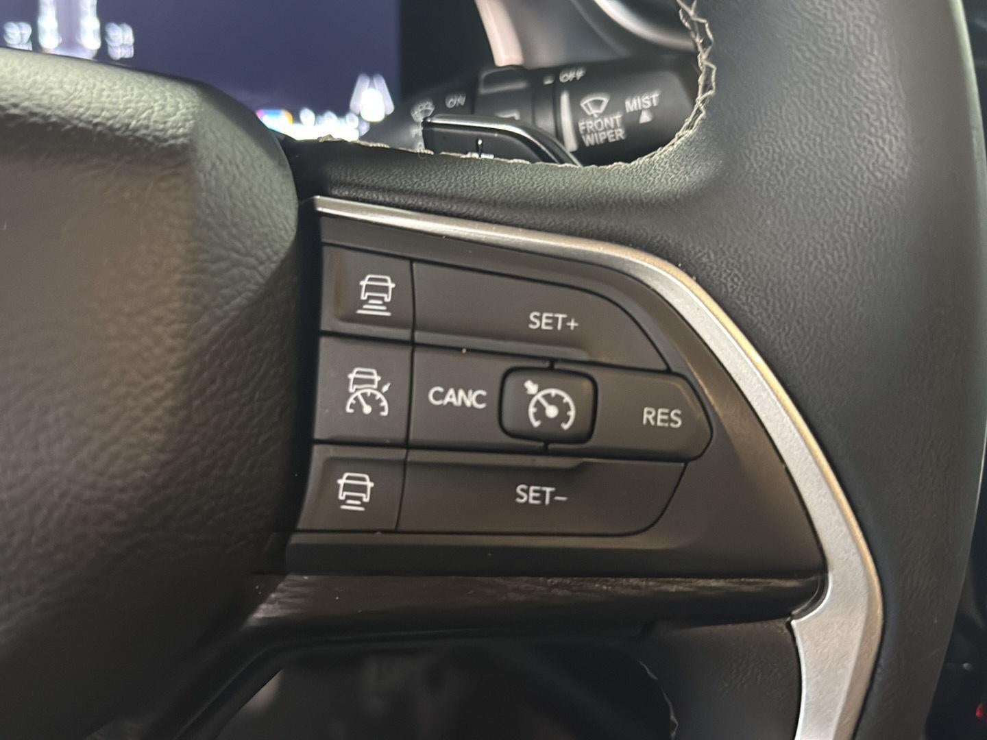 2024 Jeep Grand Cherokee Laredo 4x4