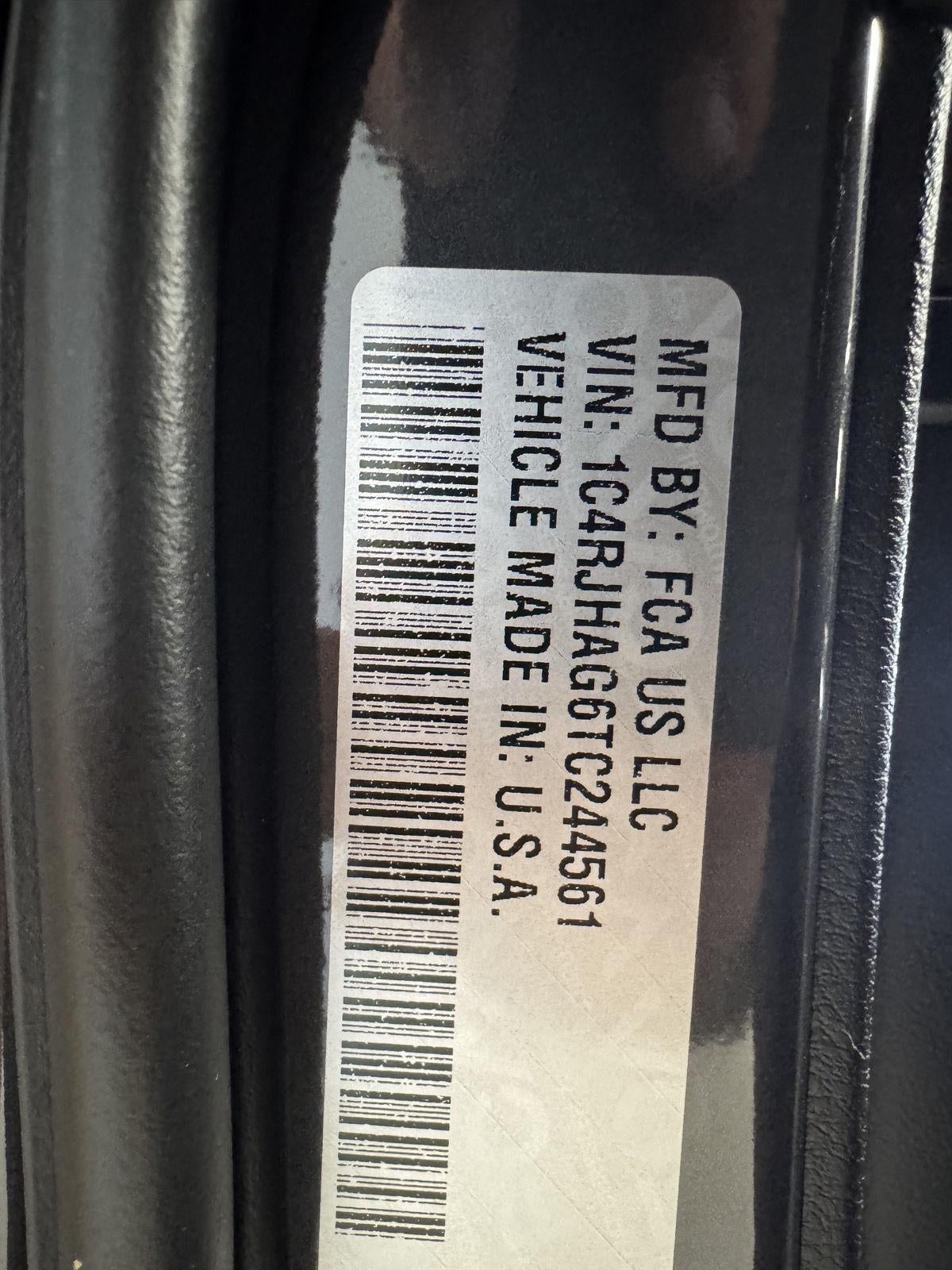 2026 Jeep Grand Cherokee GRAND CHEROKEE LAREDO X 4X4