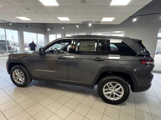 2026 Jeep Grand Cherokee GRAND CHEROKEE LAREDO X 4X4