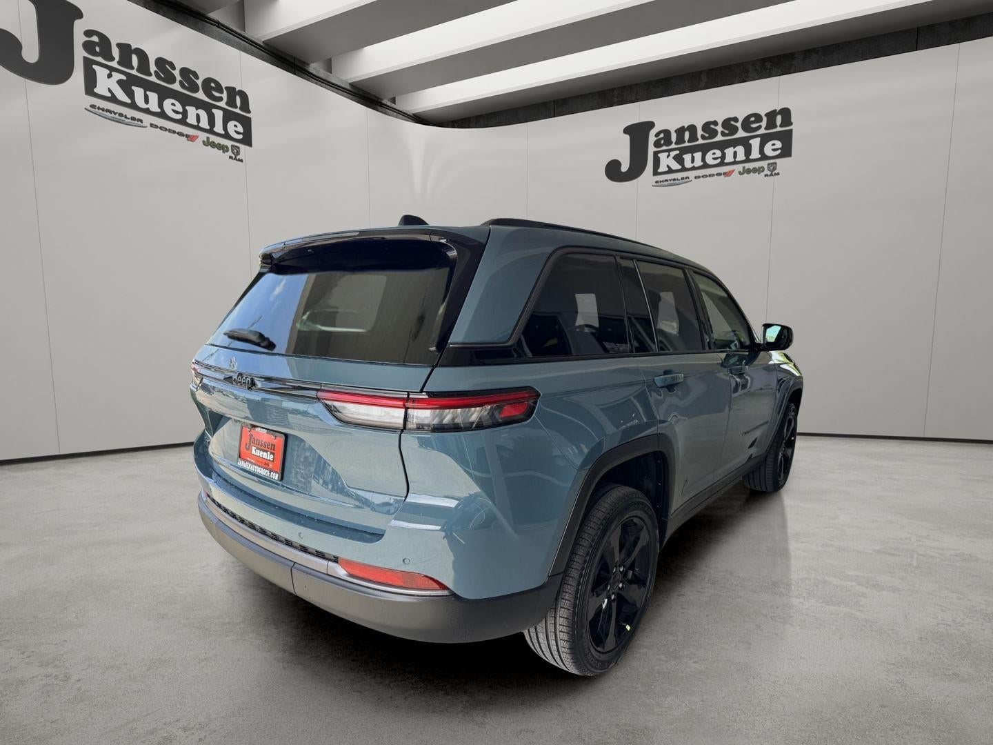 2026 Jeep Grand Cherokee GRAND CHEROKEE LIMITED 4X4