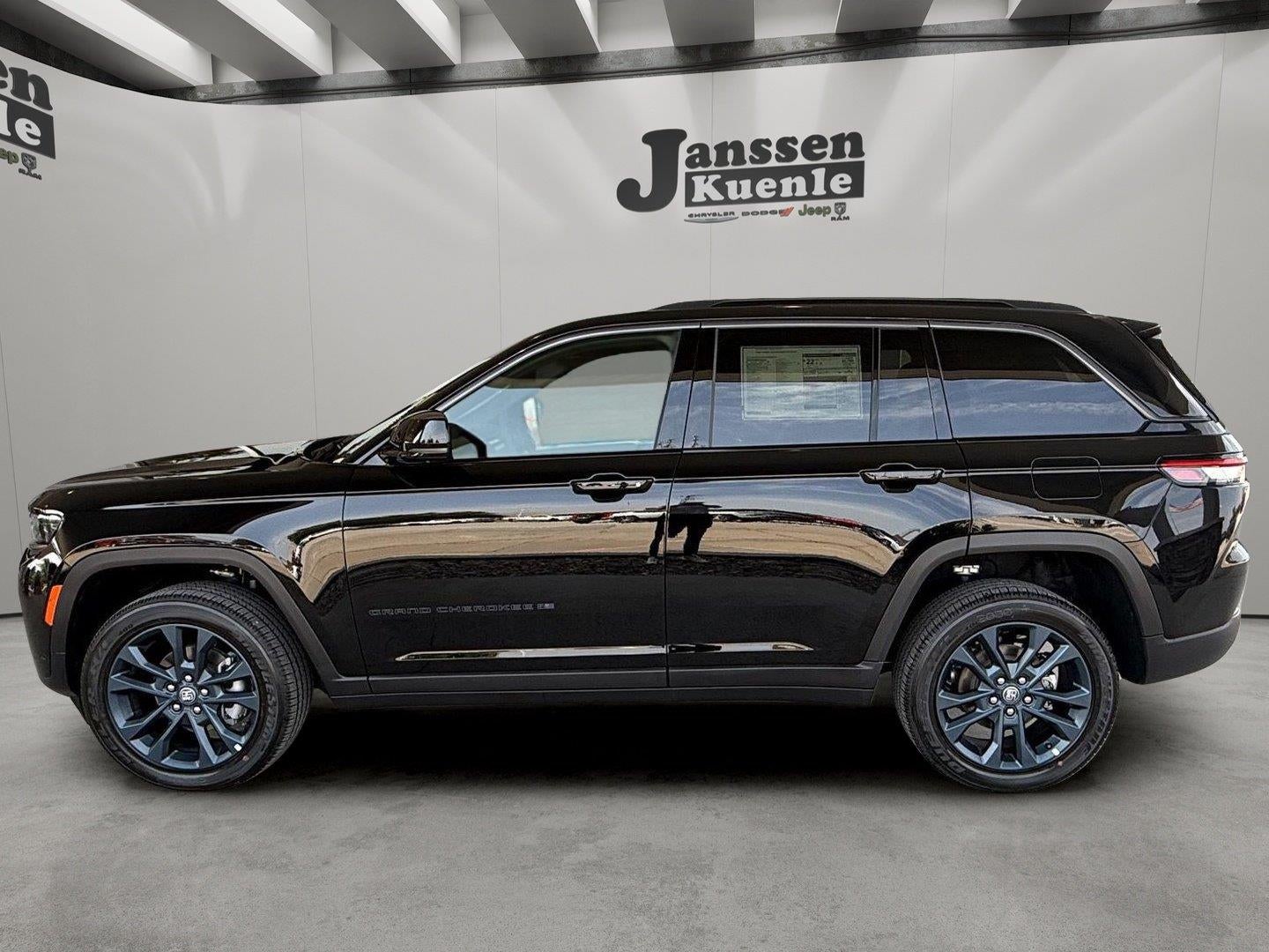 2026 Jeep Grand Cherokee GRAND CHEROKEE 85TH ANNIVERSARY EDITION 4X4