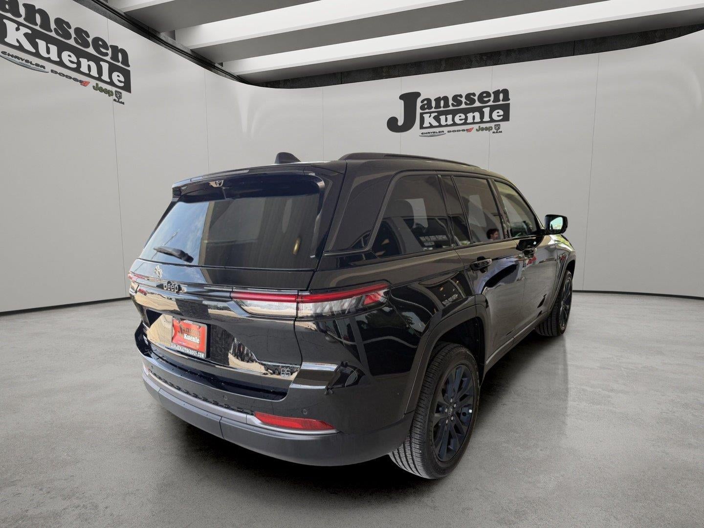 2026 Jeep Grand Cherokee GRAND CHEROKEE 85TH ANNIVERSARY EDITION 4X4