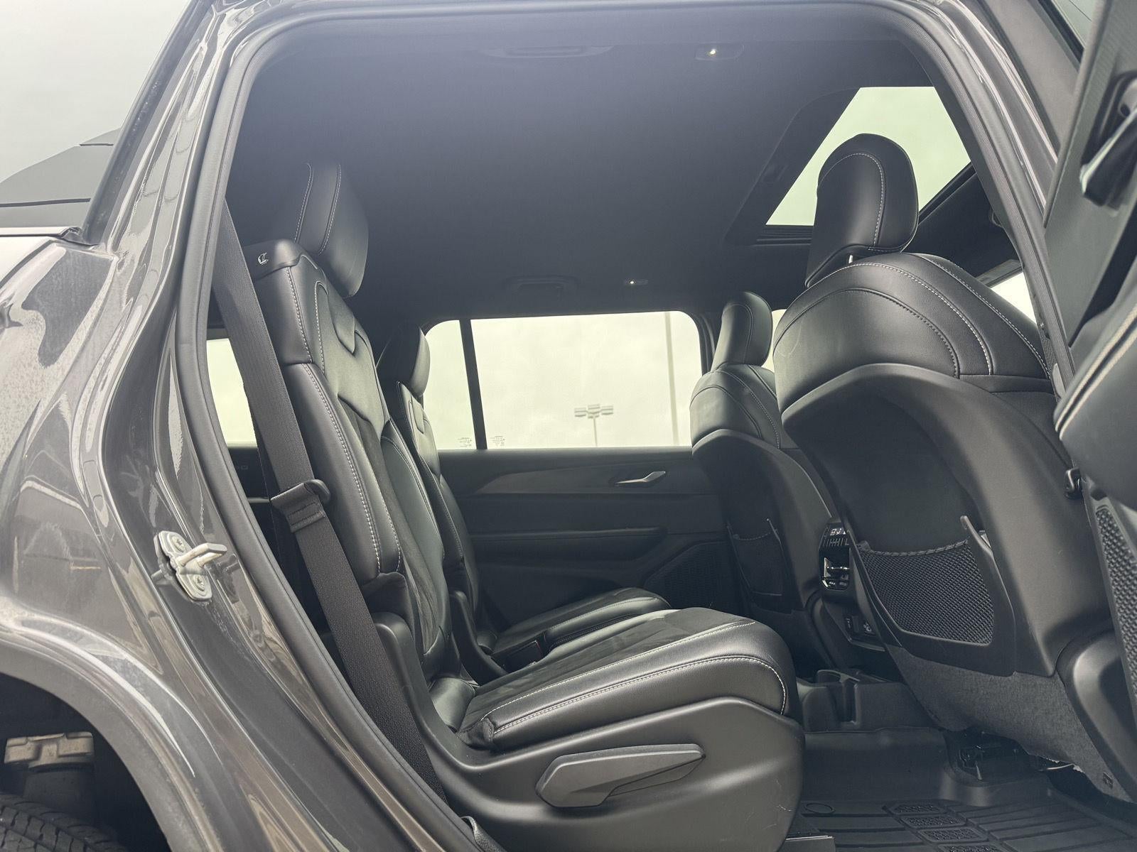 2024 Jeep Grand Cherokee L Altitude 4x4