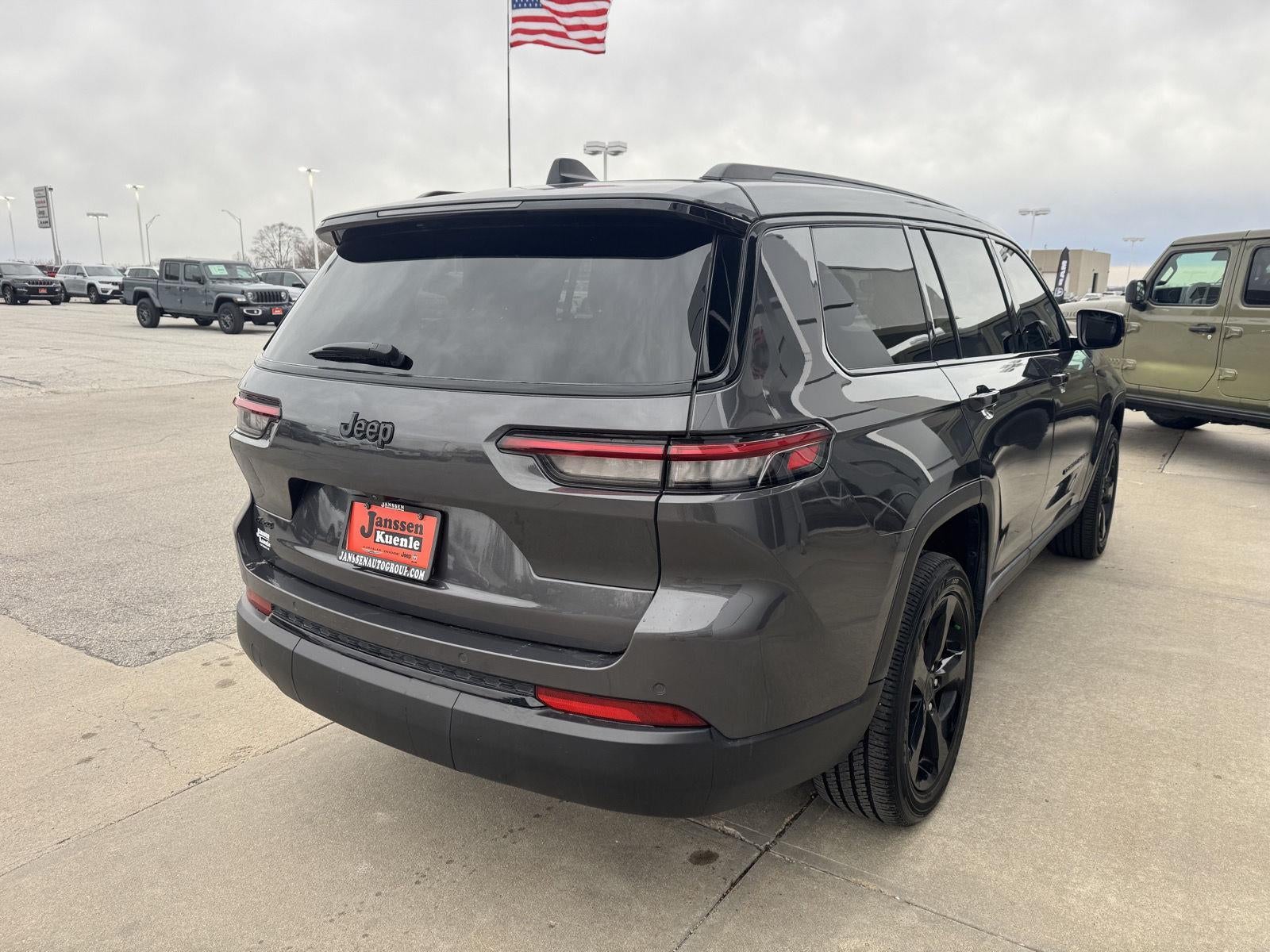 2024 Jeep Grand Cherokee L Altitude 4x4