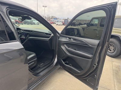 2024 Jeep Grand Cherokee L Altitude 4x4