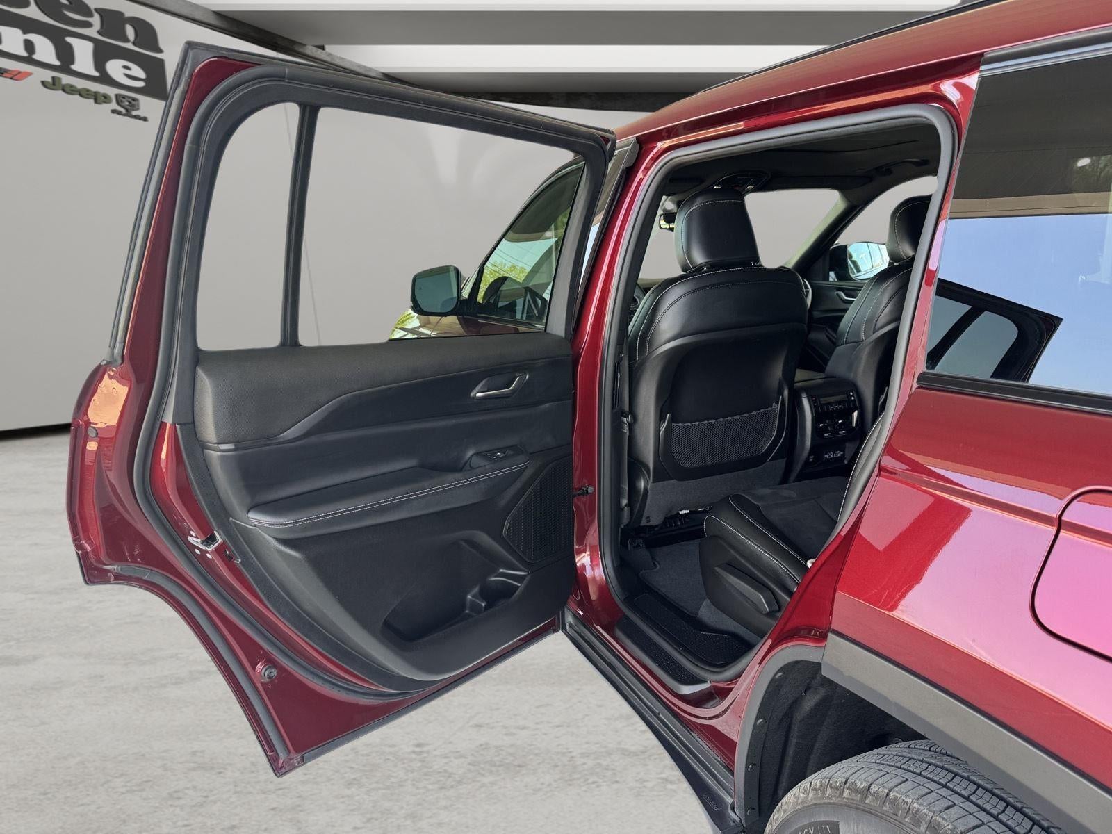 2024 Jeep Grand Cherokee L Altitude X 4x4