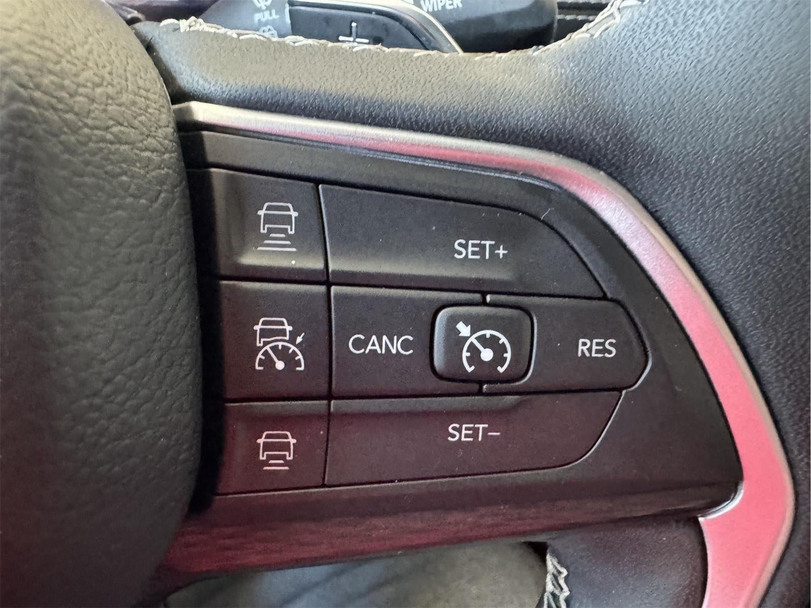 2025 Jeep Grand Cherokee L Altitude 4x4