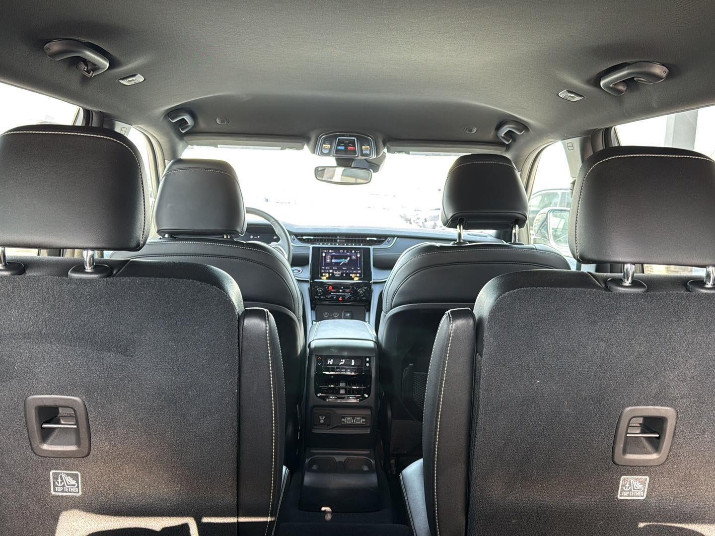 2024 Jeep Grand Cherokee L Altitude 4x4