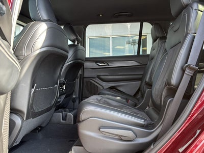 2024 Jeep Grand Cherokee L Altitude 4x4