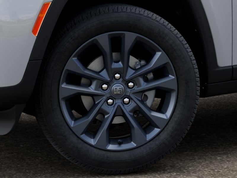 2026 Jeep GRAND CHEROKEE L 85th Anniversary Edition