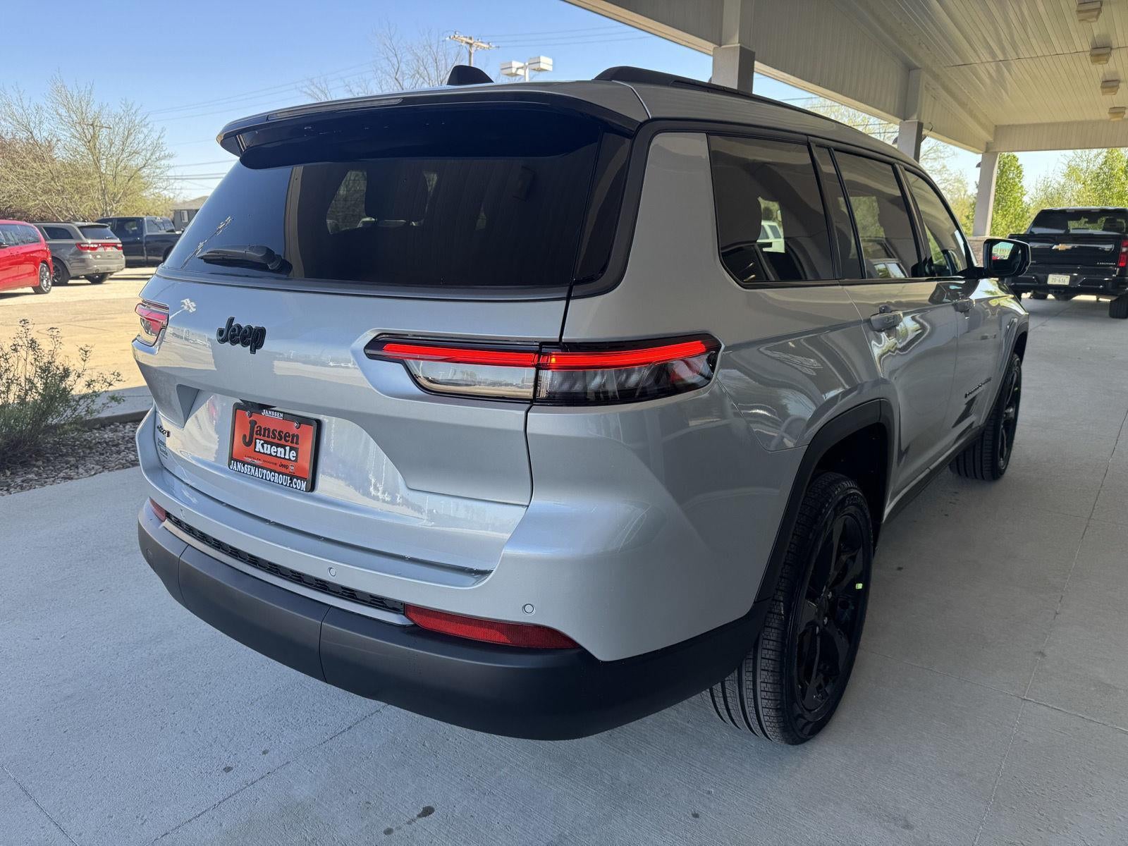 2026 Jeep Grand Cherokee GRAND CHEROKEE L LIMITED 4X4