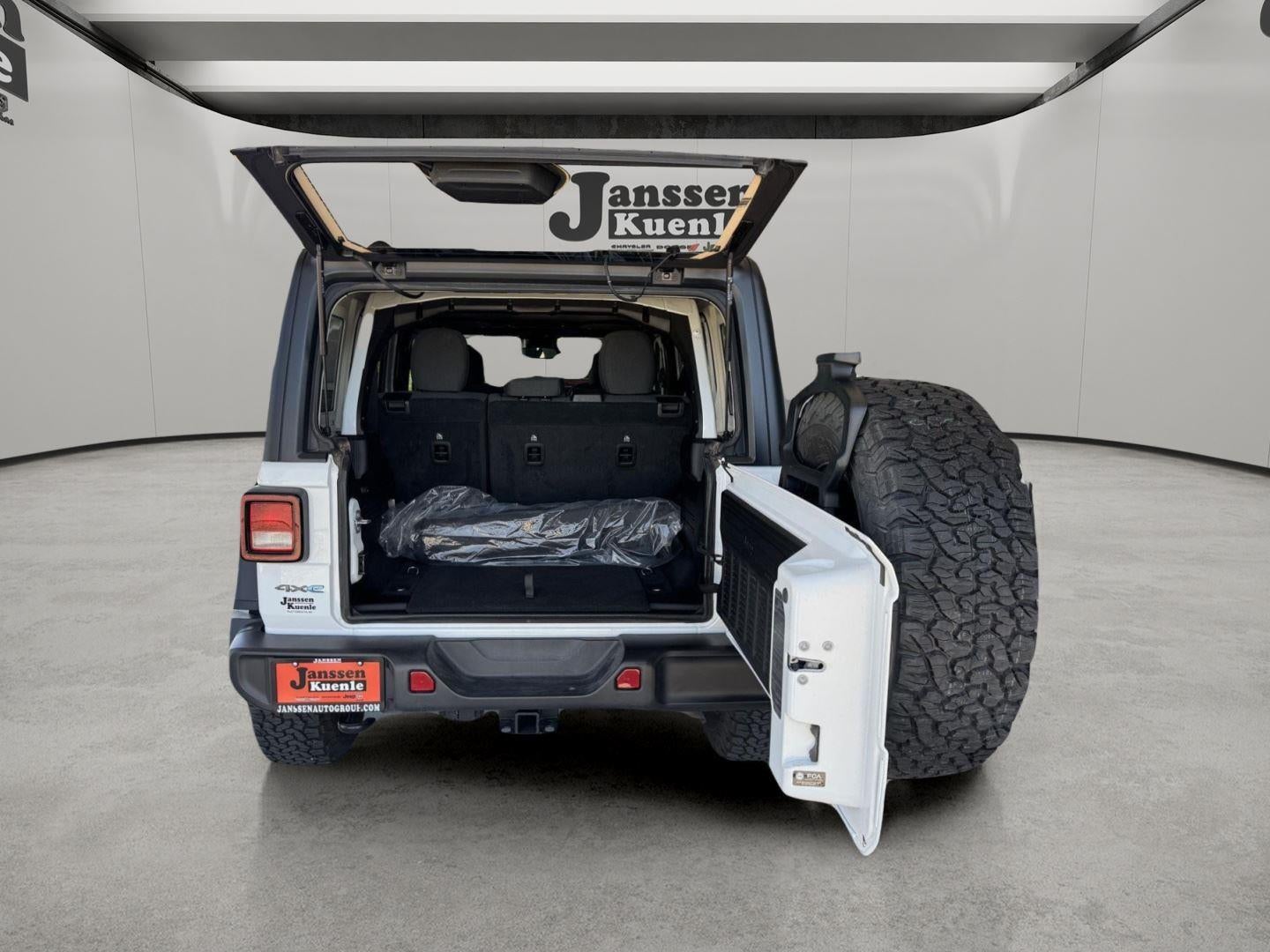 2025 Jeep Wrangler 4xe Willys 4xe