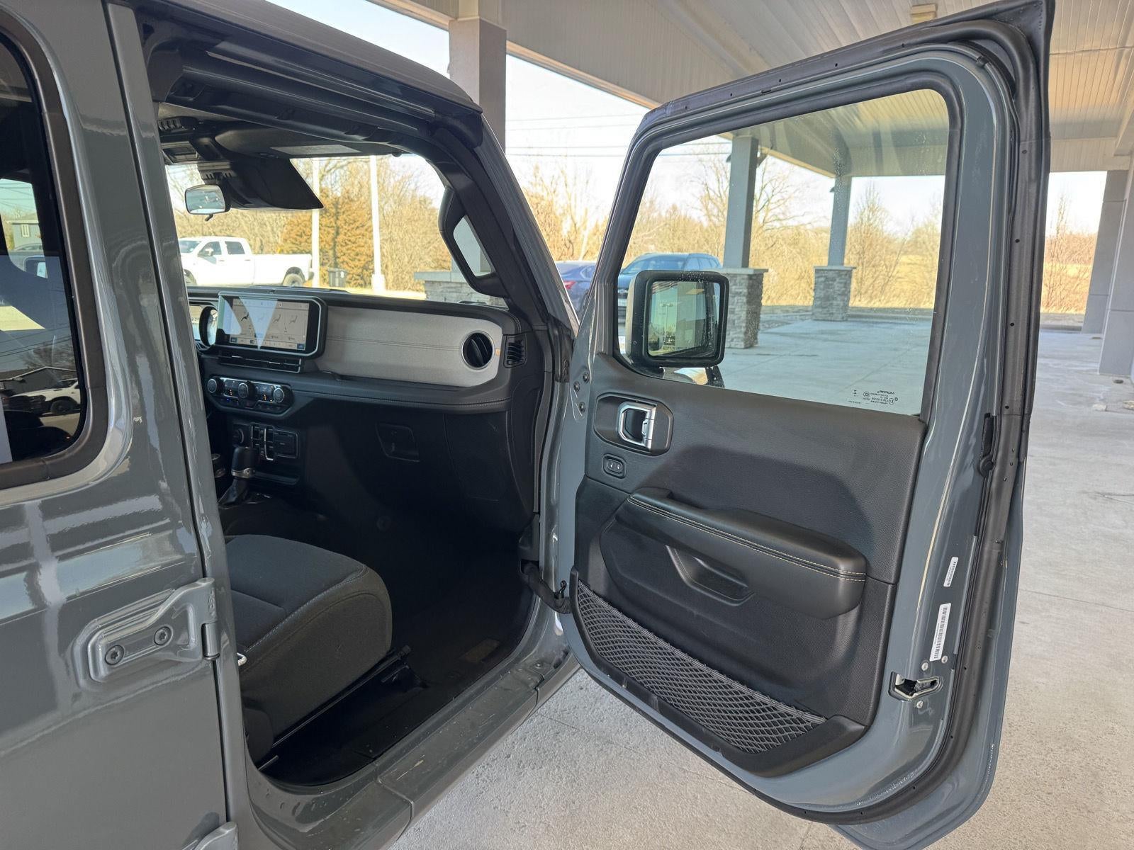 2025 Jeep Wrangler 4xe Sahara 4xe