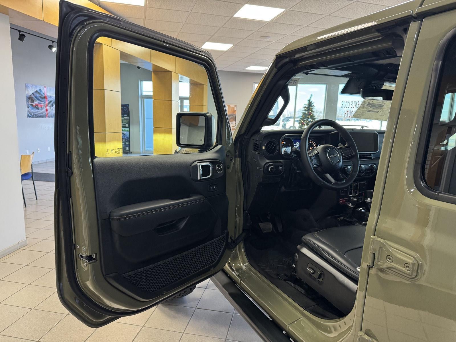 2025 Jeep Wrangler WRANGLER 4-DOOR RUBICON 392
