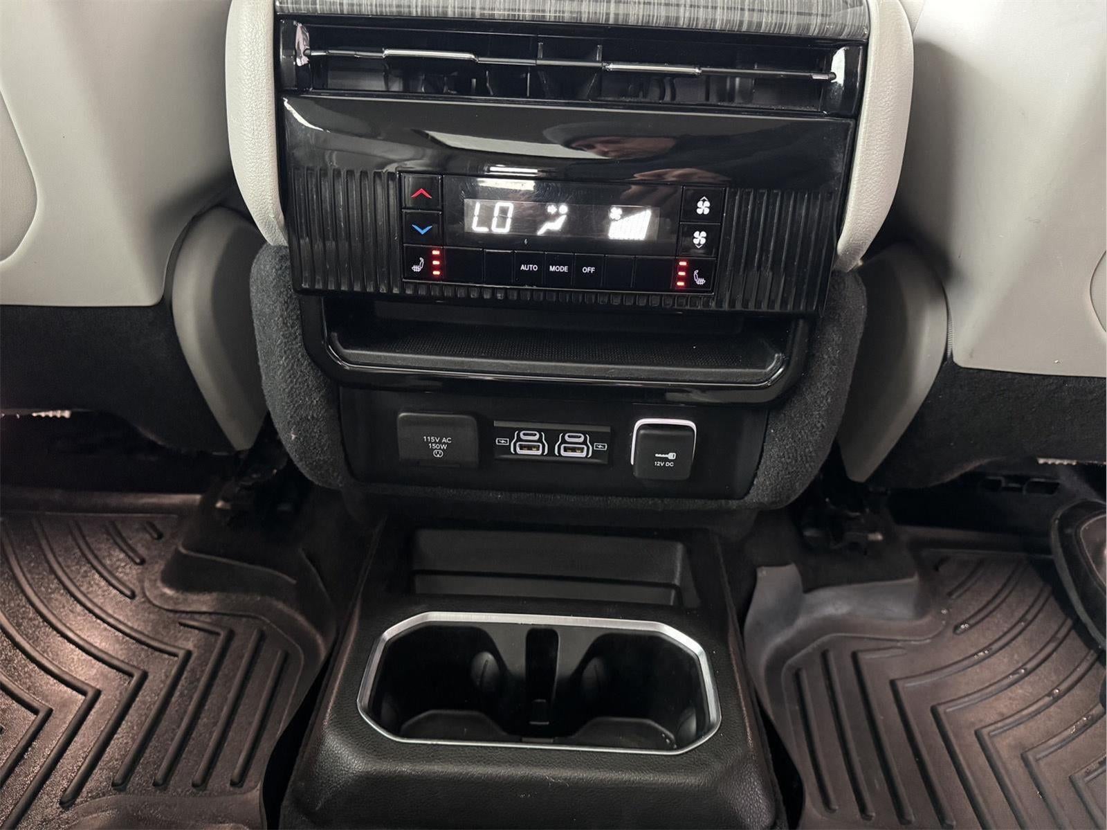 2022 Jeep Wagoneer Series III 4x4
