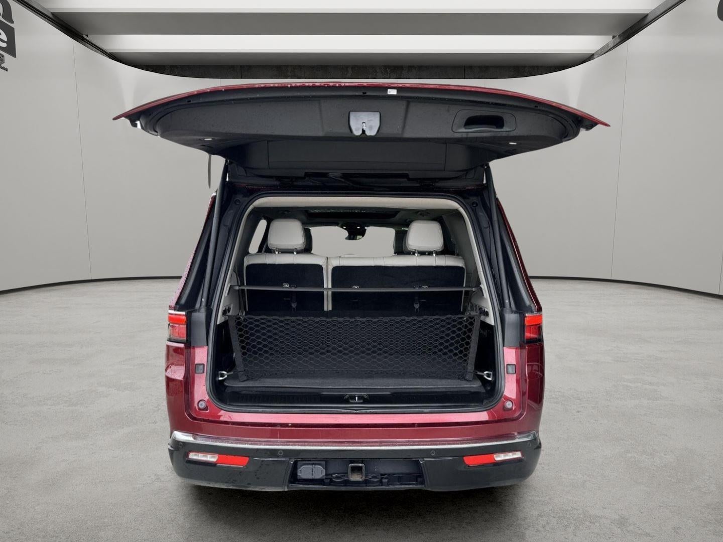 2022 Jeep Wagoneer Series III 4x4