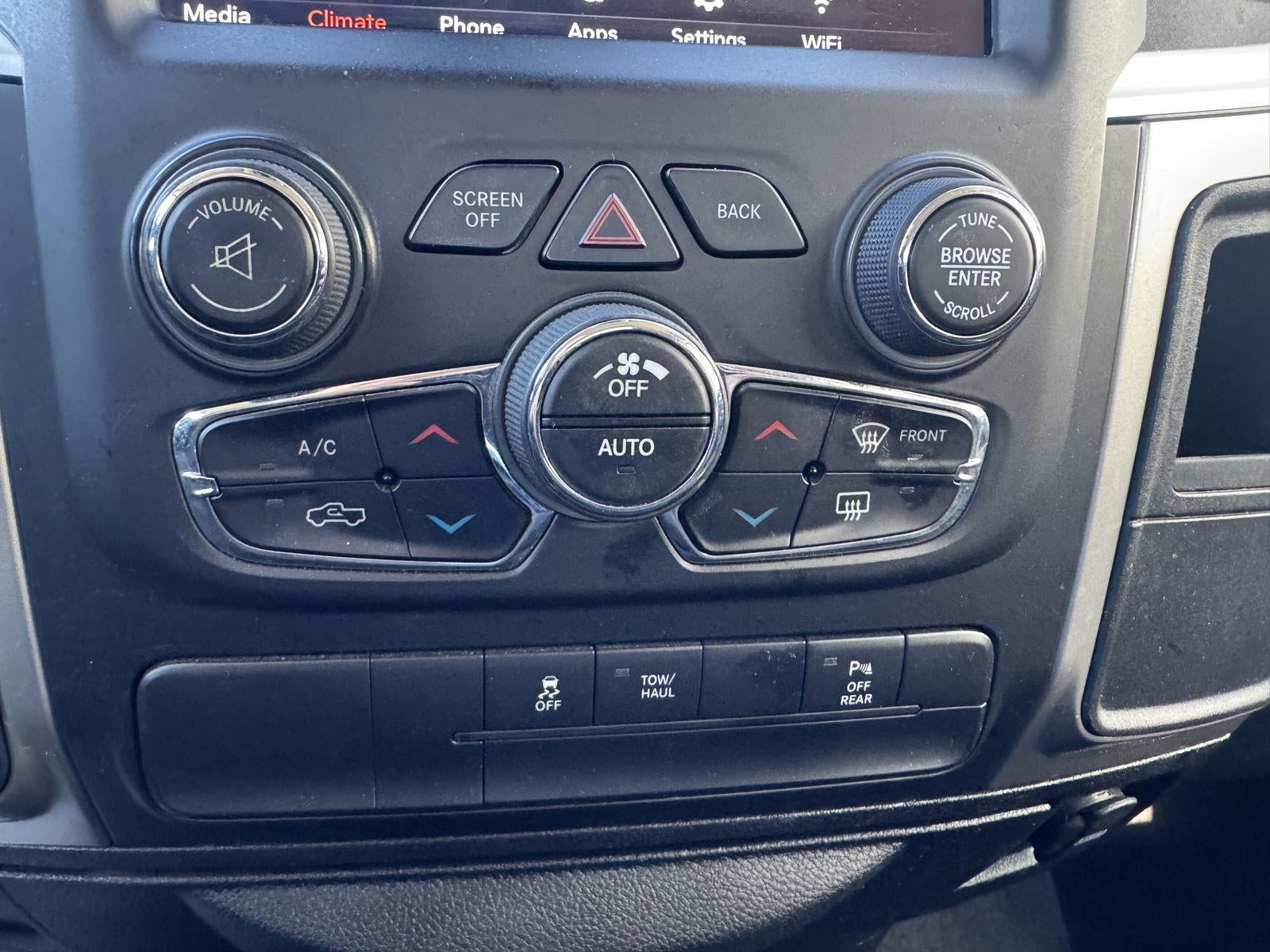 2020 RAM 1500 Classic Warlock Quad Cab 4x4 6'4' Box