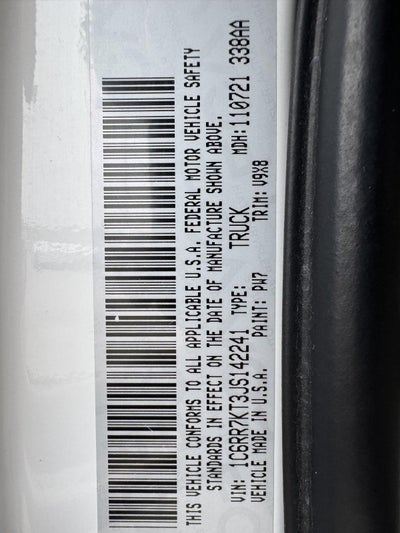 2018 RAM 1500 Express Crew Cab 4x4 5'7' Box