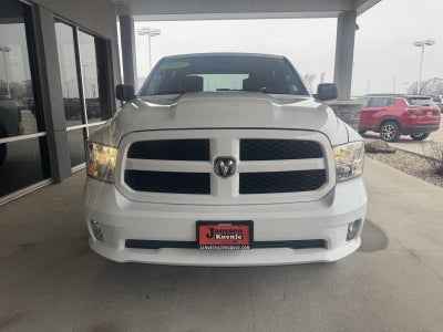 2018 RAM 1500 Express Crew Cab 4x4 5'7' Box