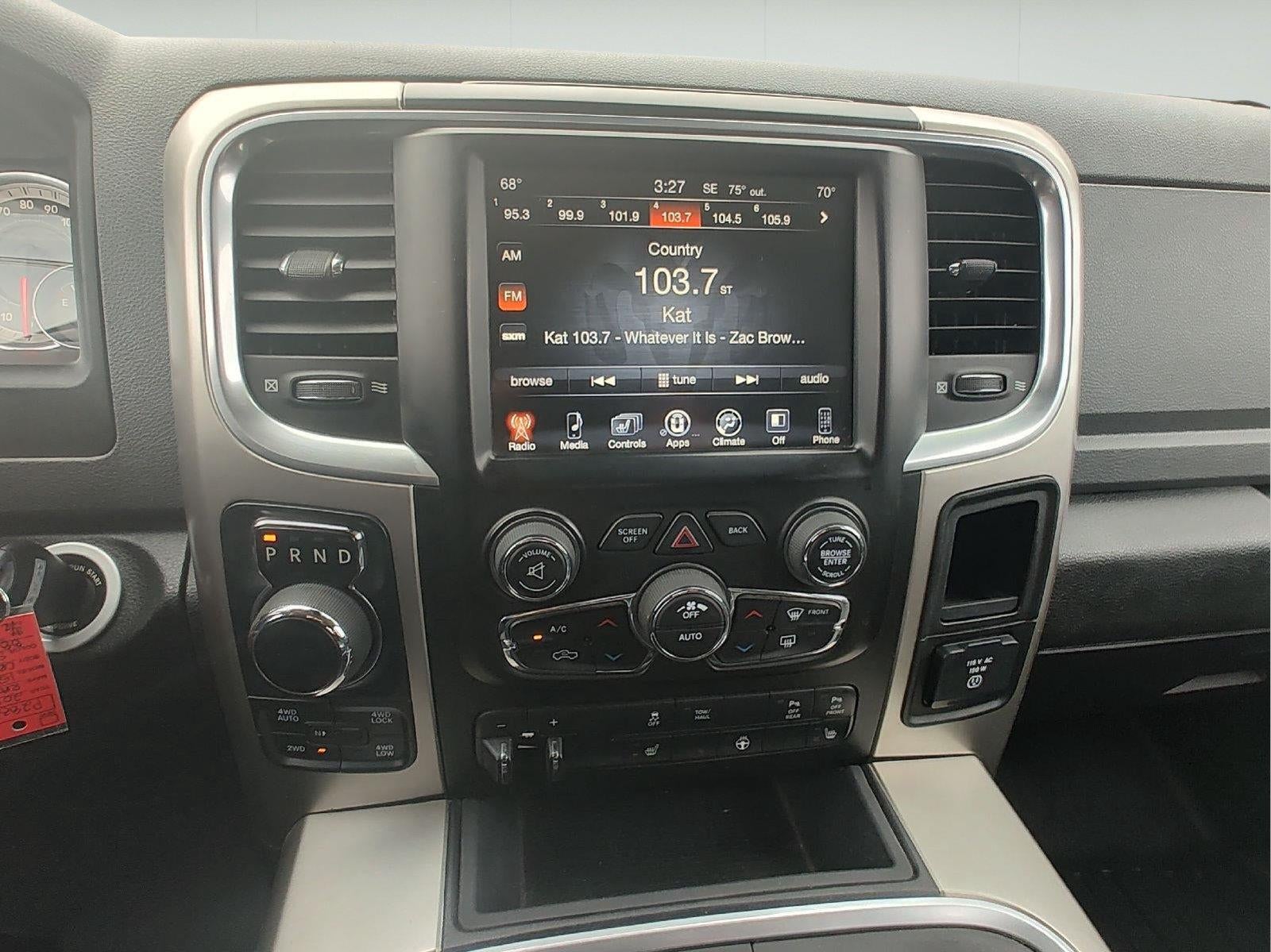 2017 RAM 1500 Big Horn Crew Cab 4x4 5'7' Box