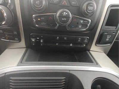 2017 RAM 1500 Big Horn Crew Cab 4x4 5'7' Box