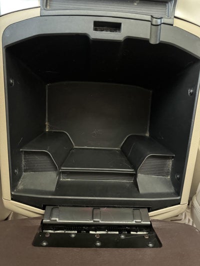 2018 RAM 1500 Laramie Crew Cab 4x4 5'7' Box