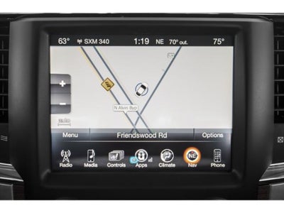 2018 RAM 1500 Laramie Crew Cab 4x4 5'7' Box