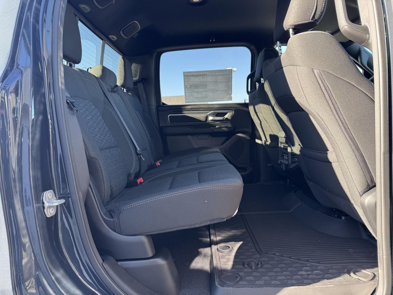 2025 RAM Ram 1500 RAM 1500 BIG HORN CREW CAB 4X4 5'7' BOX