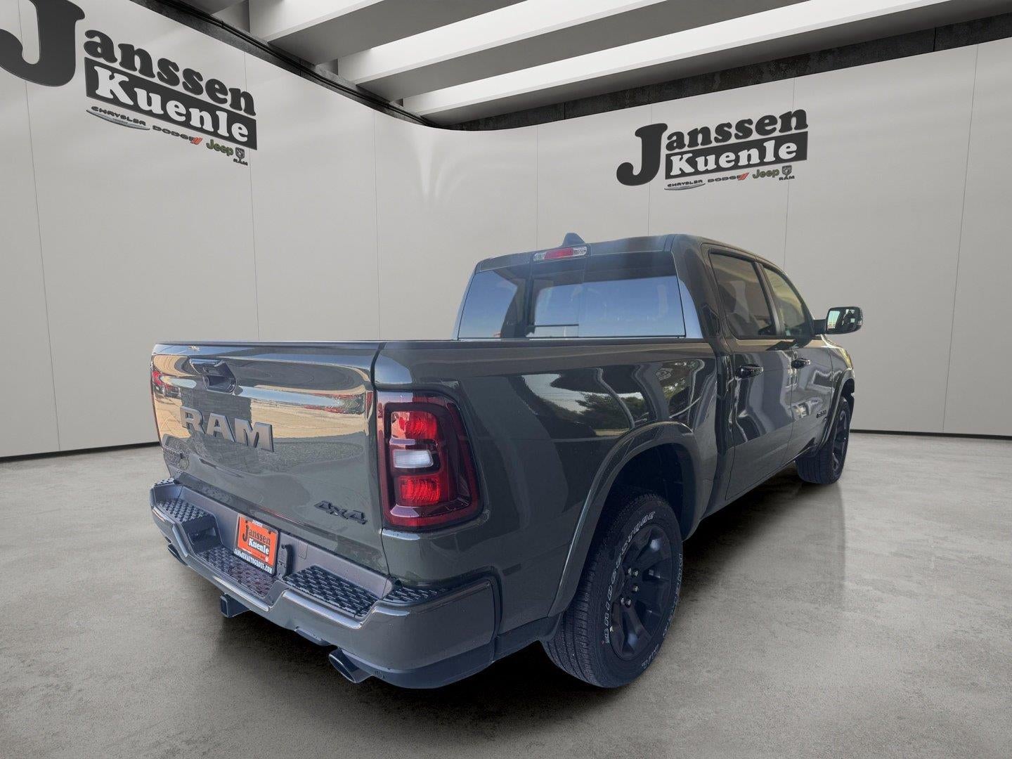 2026 RAM 1500 RAM 1500 BIG HORN CREW CAB 4X4 5'7' BOX