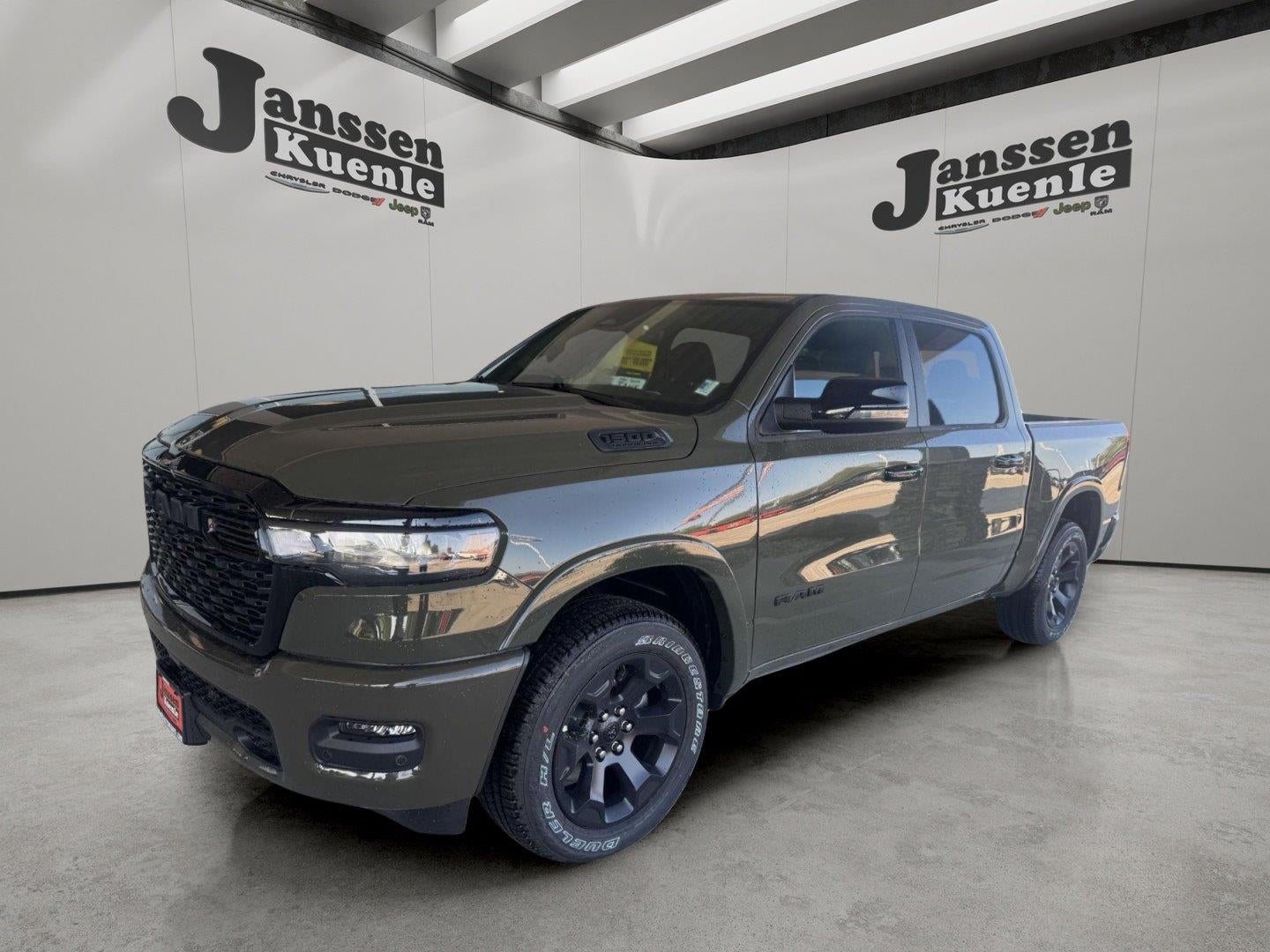 2026 RAM 1500 RAM 1500 BIG HORN CREW CAB 4X4 5'7' BOX