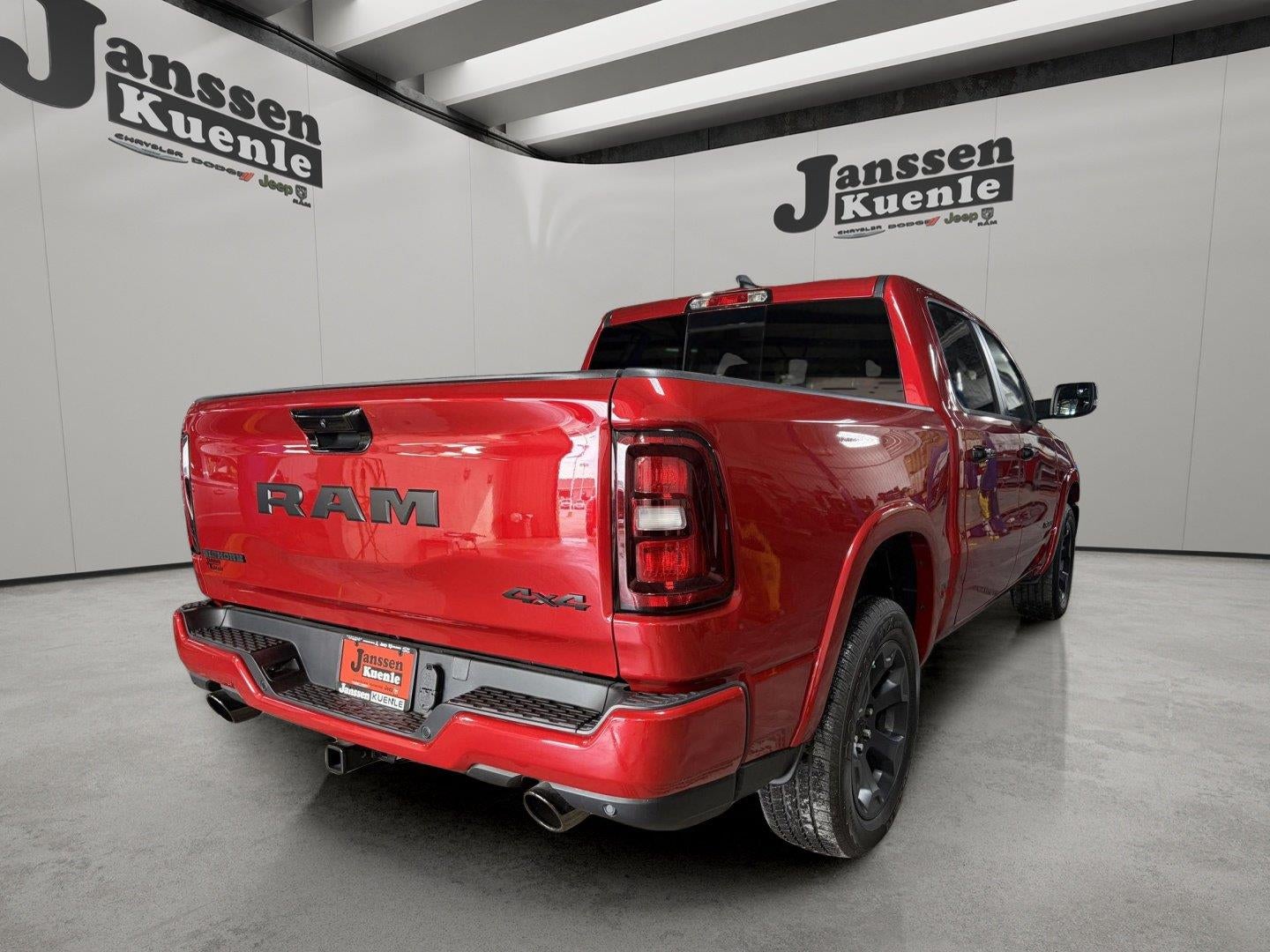 2027 RAM Ram 1500 RAM 1500 BIG HORN CREW CAB 4X4 5'7' BOX