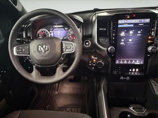 2027 RAM Ram 1500 RAM 1500 BIG HORN CREW CAB 4X4 5'7' BOX