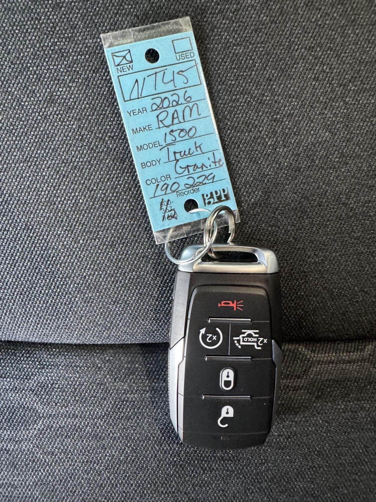 2026 RAM Ram 1500 RAM 1500 BIG HORN CREW CAB 4X4 5'7' BOX