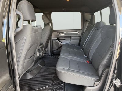 2021 RAM 1500 Big Horn Crew Cab 4x4 5'7' Box