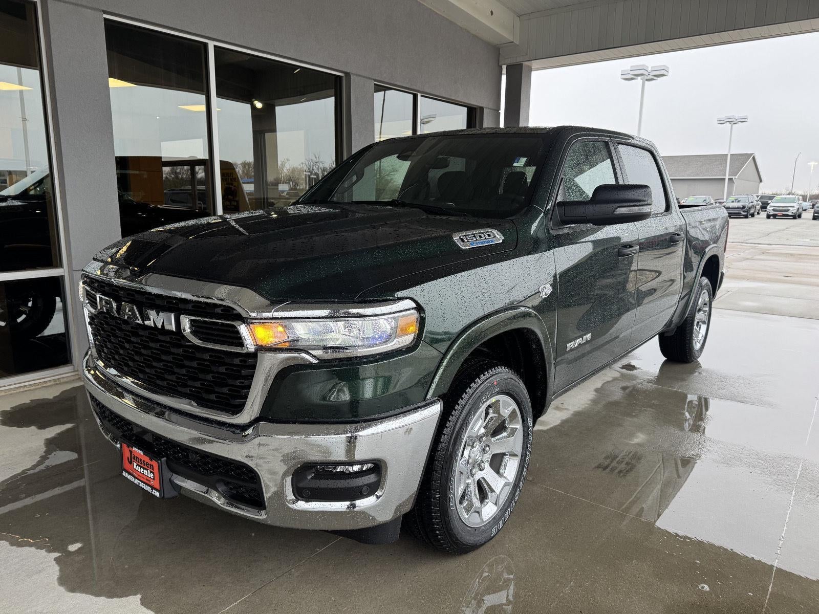 2026 RAM Ram 1500 RAM 1500 BIG HORN CREW CAB 4X4 5'7' BOX