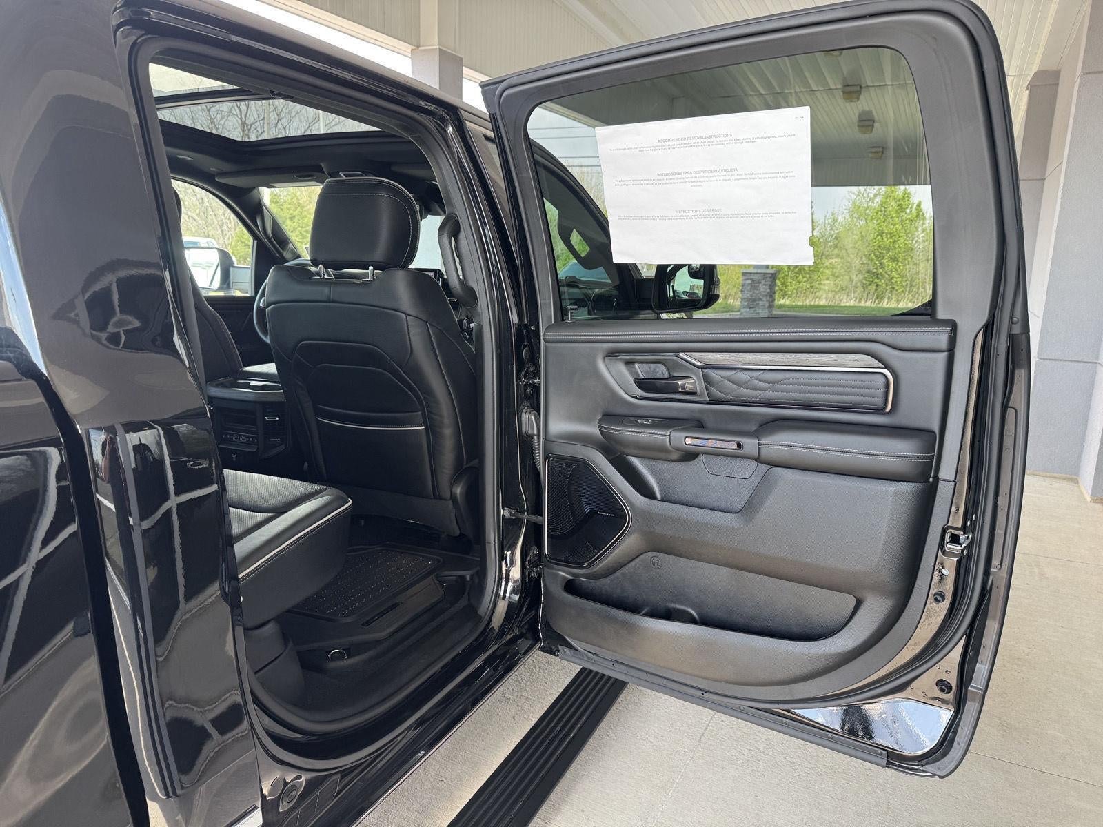 2026 RAM Ram 1500 RAM 1500 LIMITED CREW CAB 4X4 5'7' BOX