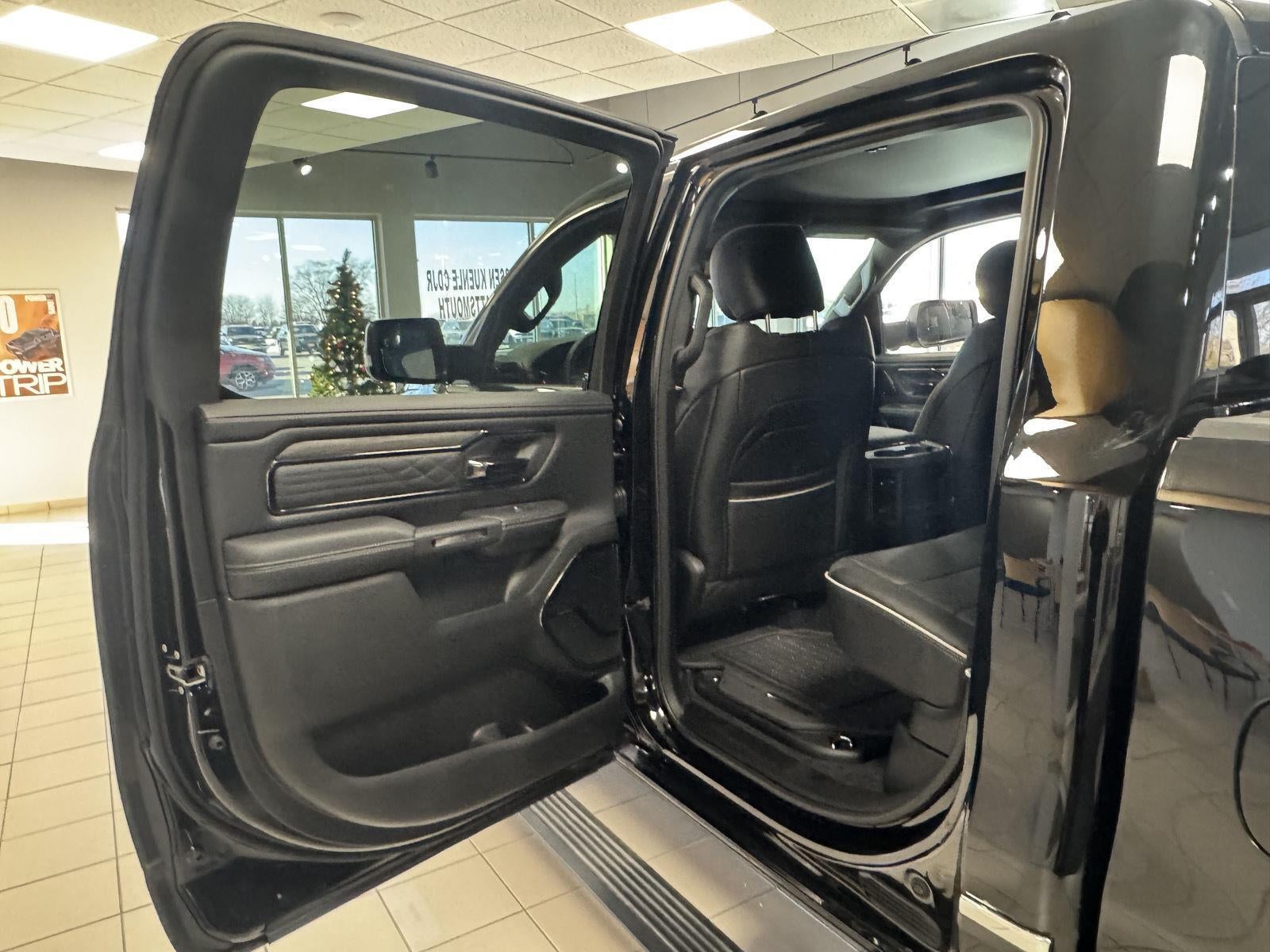 2026 RAM Ram 1500 RAM 1500 LIMITED CREW CAB 4X4 5'7' BOX