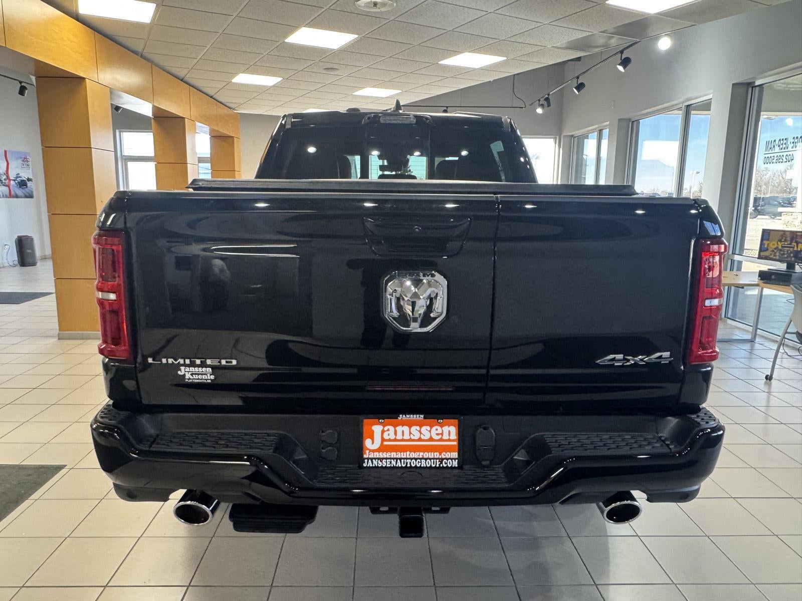 2026 RAM Ram 1500 RAM 1500 LIMITED CREW CAB 4X4 5'7' BOX