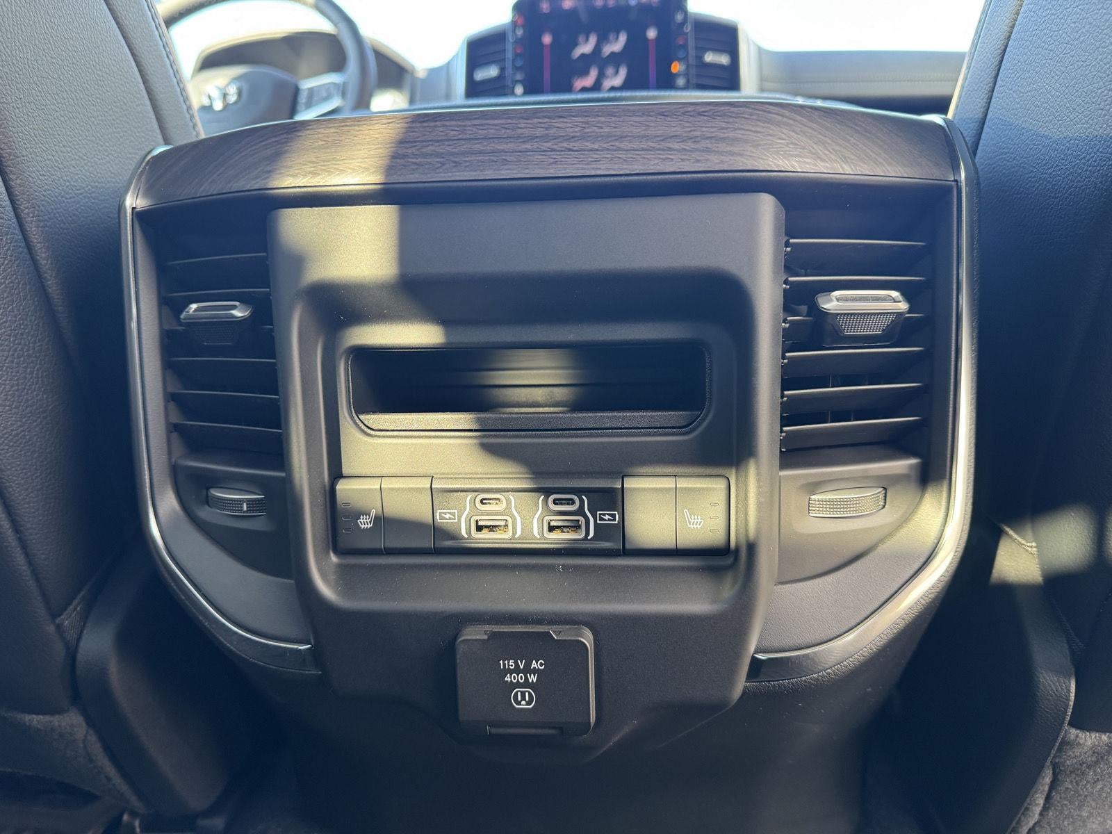 2025 RAM Ram 1500 RAM 1500 LARAMIE CREW CAB 4X4 5'7' BOX