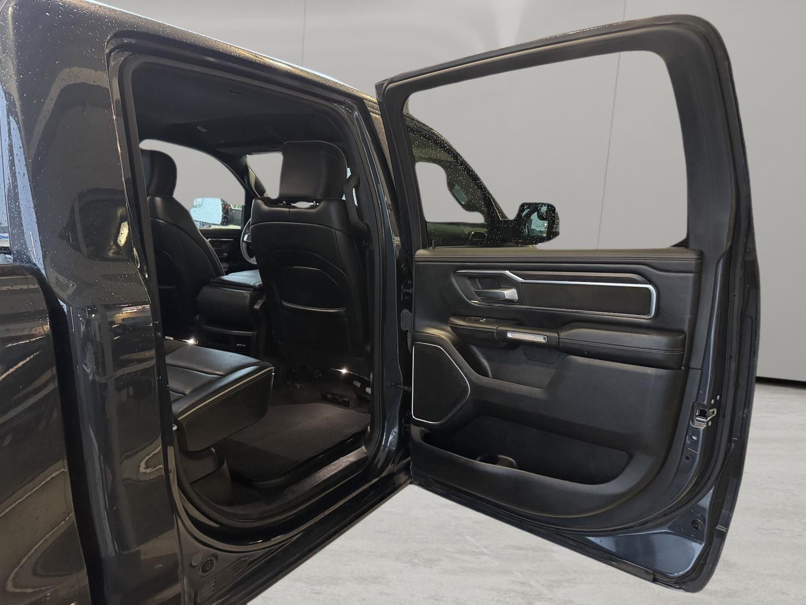 2025 RAM 1500 Laramie Crew Cab 4x4 5'7' Box