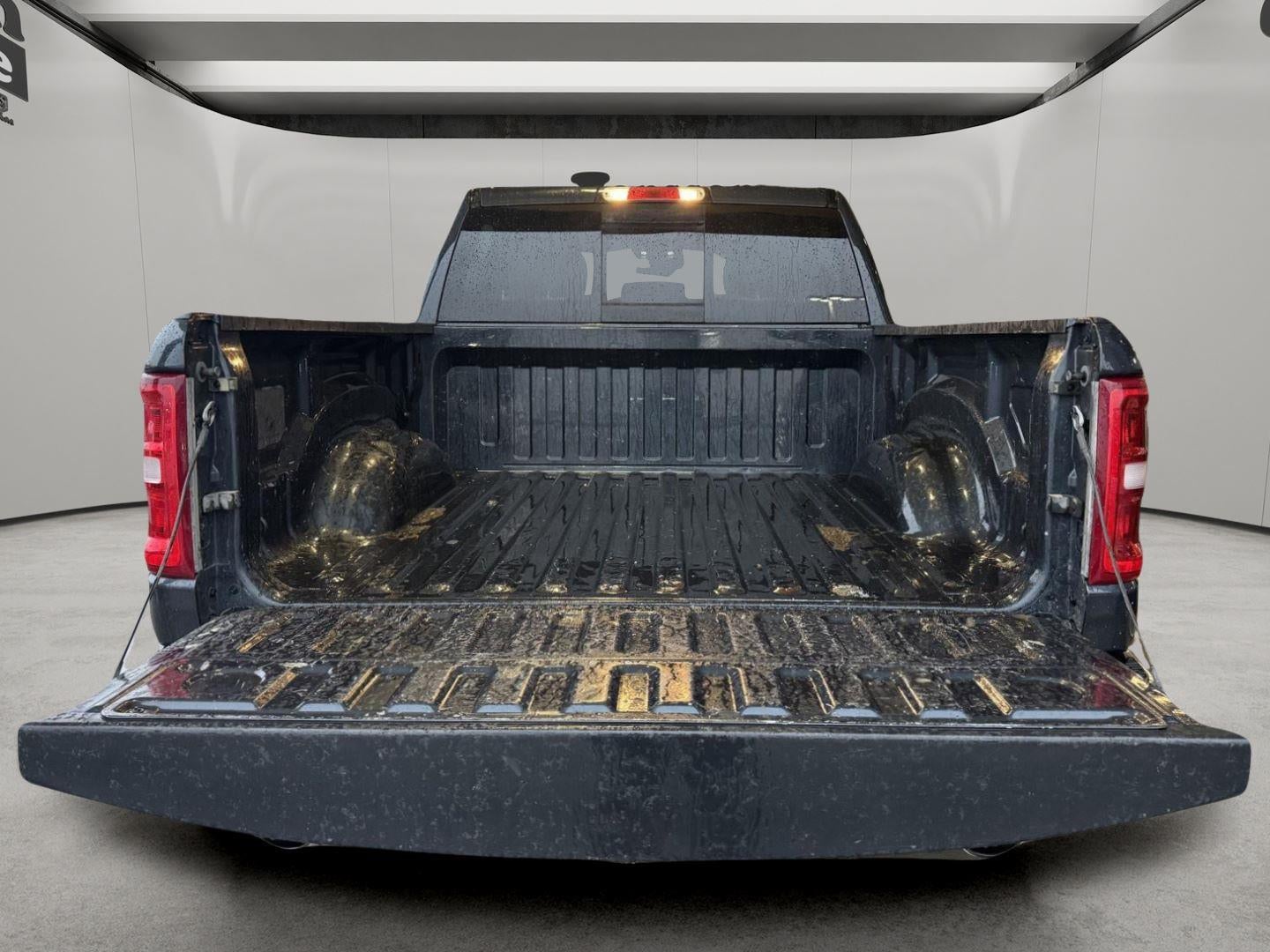 2025 RAM 1500 Laramie Crew Cab 4x4 5'7' Box