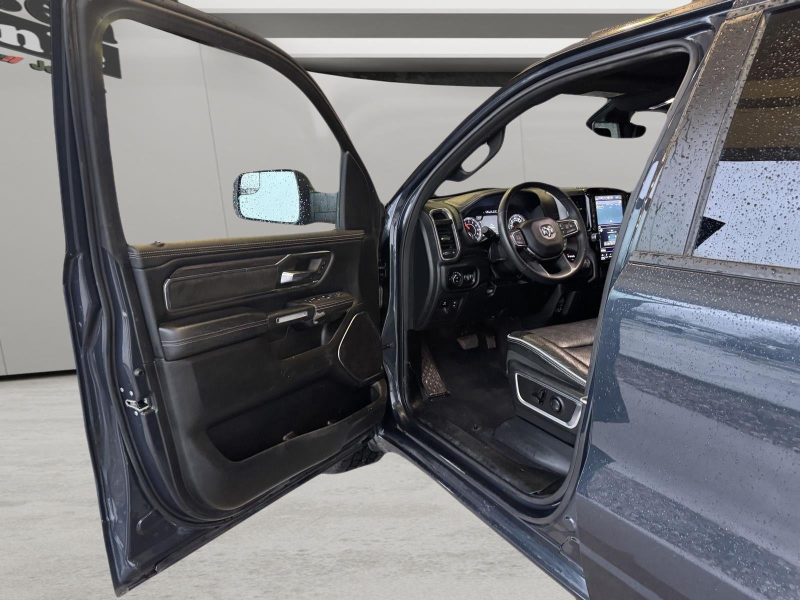 2025 RAM 1500 Laramie Crew Cab 4x4 5'7' Box